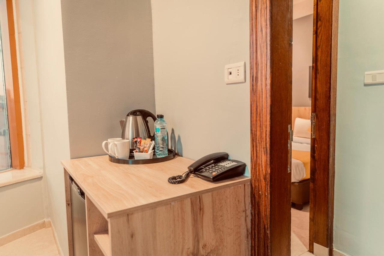 Baden Hotel Suites Амман Екстер'єр фото