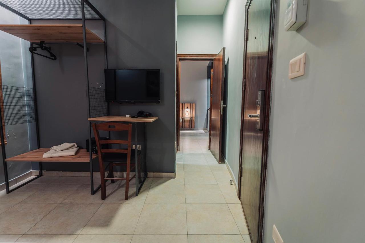 Baden Hotel Suites Амман Екстер'єр фото