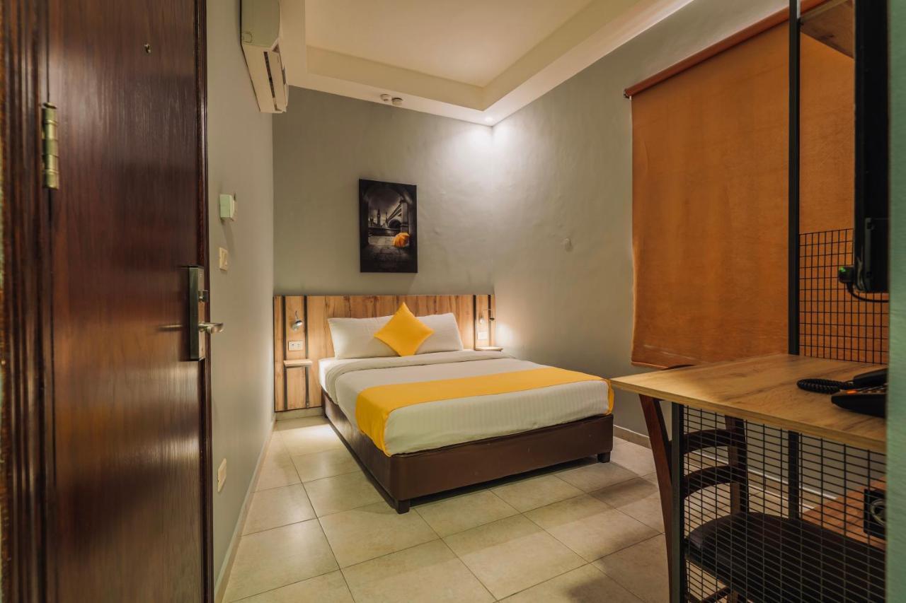 Baden Hotel Suites Амман Екстер'єр фото