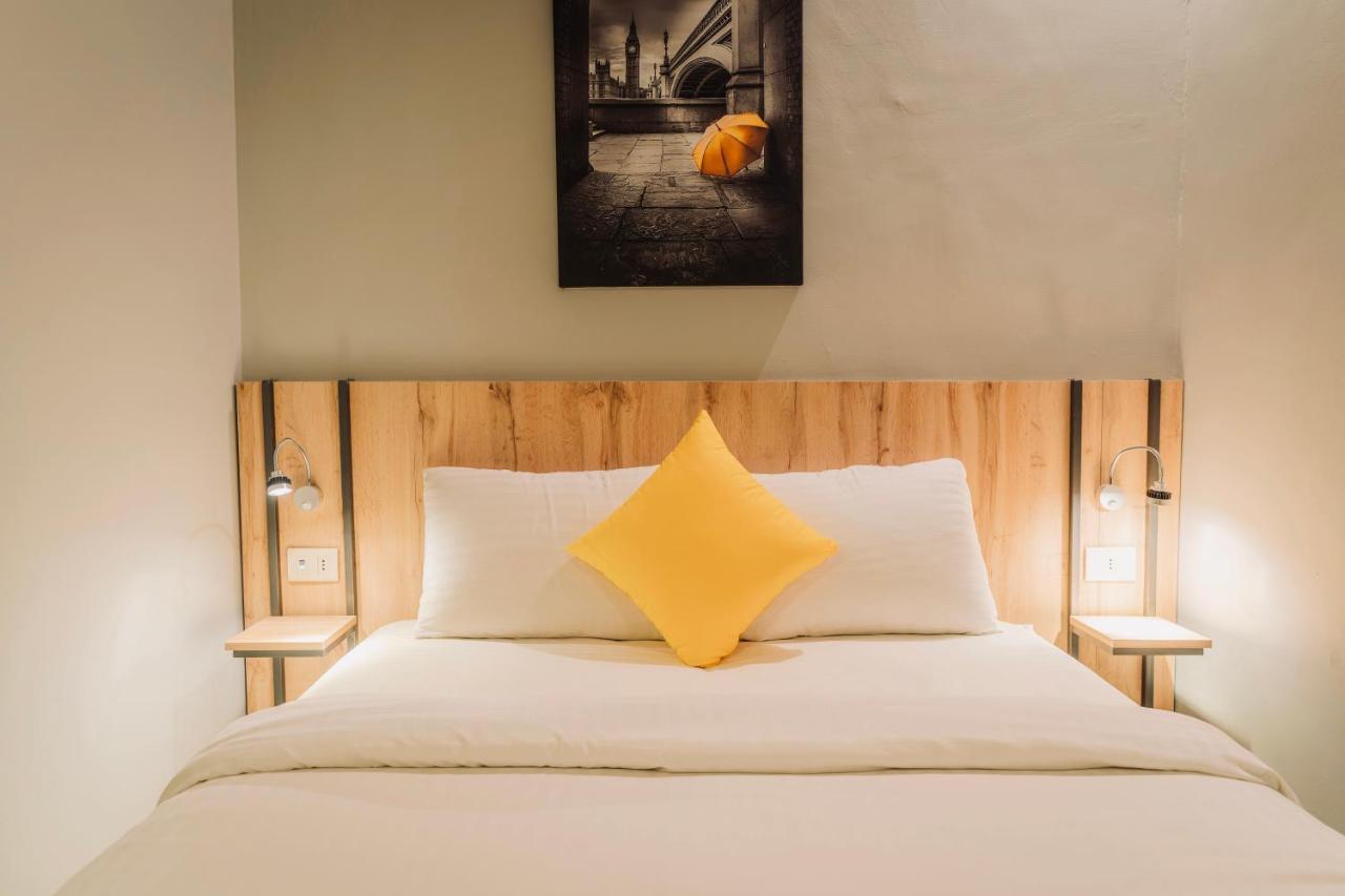 Baden Hotel Suites Амман Екстер'єр фото